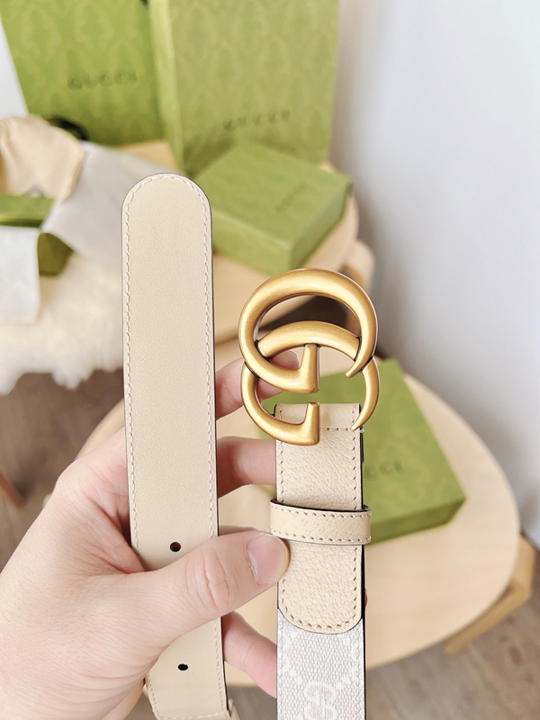 スーパーコピーグッチベルト全体デザイン